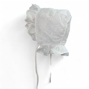 SOLD Vintage White Eyelet Lace Baby Bonnet